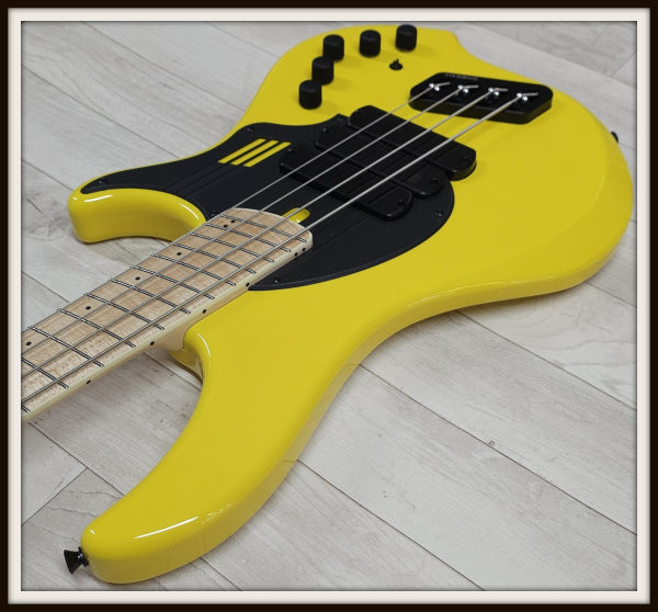 Preview: Dingwall NG3 4-String Nolly, Ferrari Yellow LTD, Signature, Limited Run